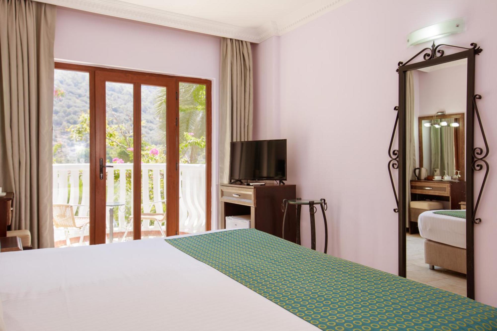 אולודניץ Flamingo Hotel & Spa - Pet Friendly מראה חיצוני תמונה